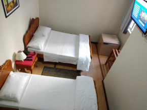 Отель Hotel Cervantes  Куритиба